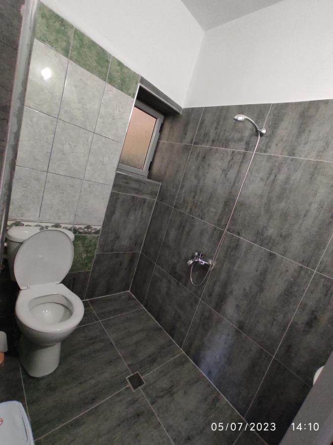 Guest House Pashollari Berat Exterior foto