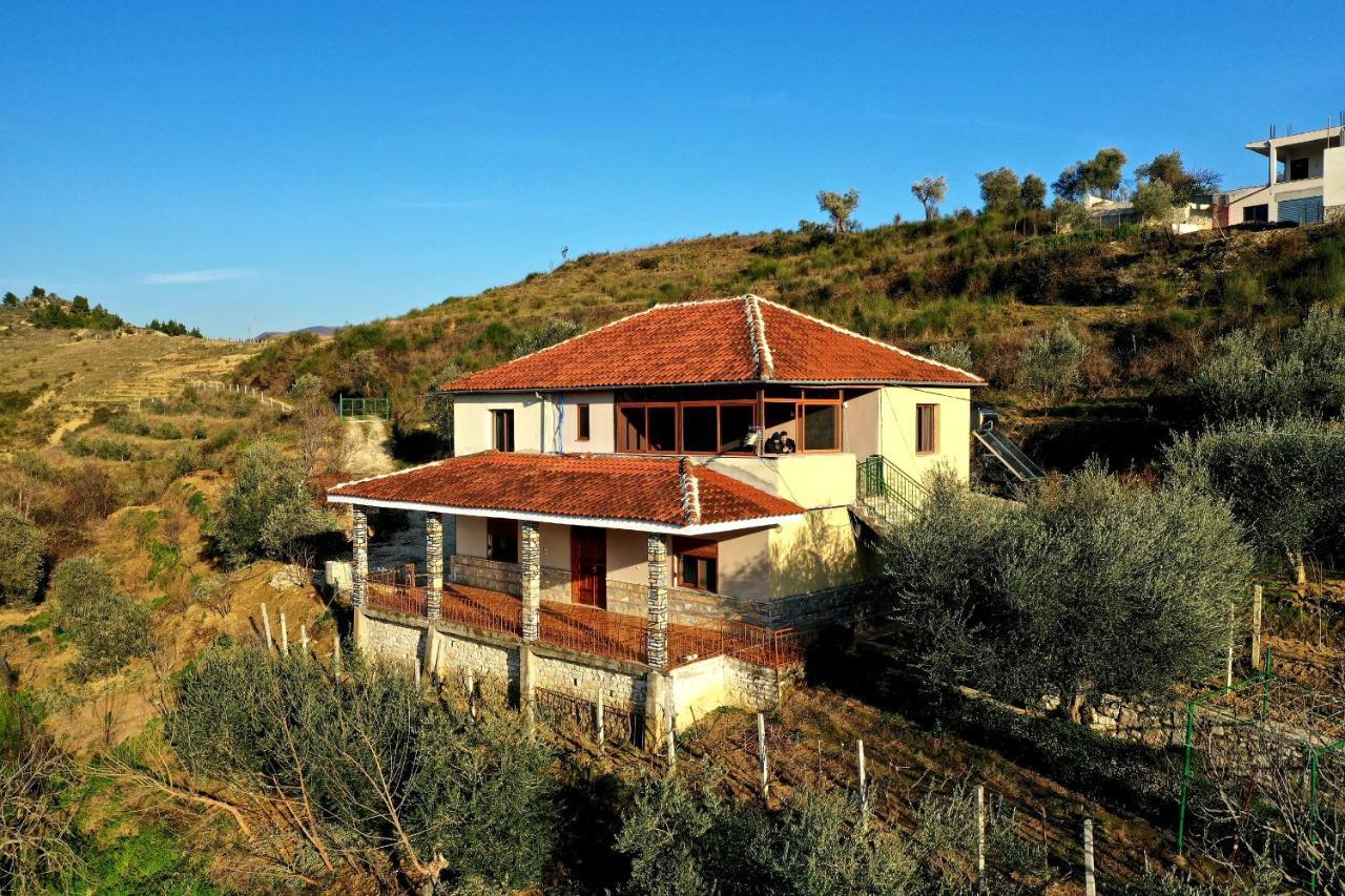 Guest House Pashollari Berat Exterior foto